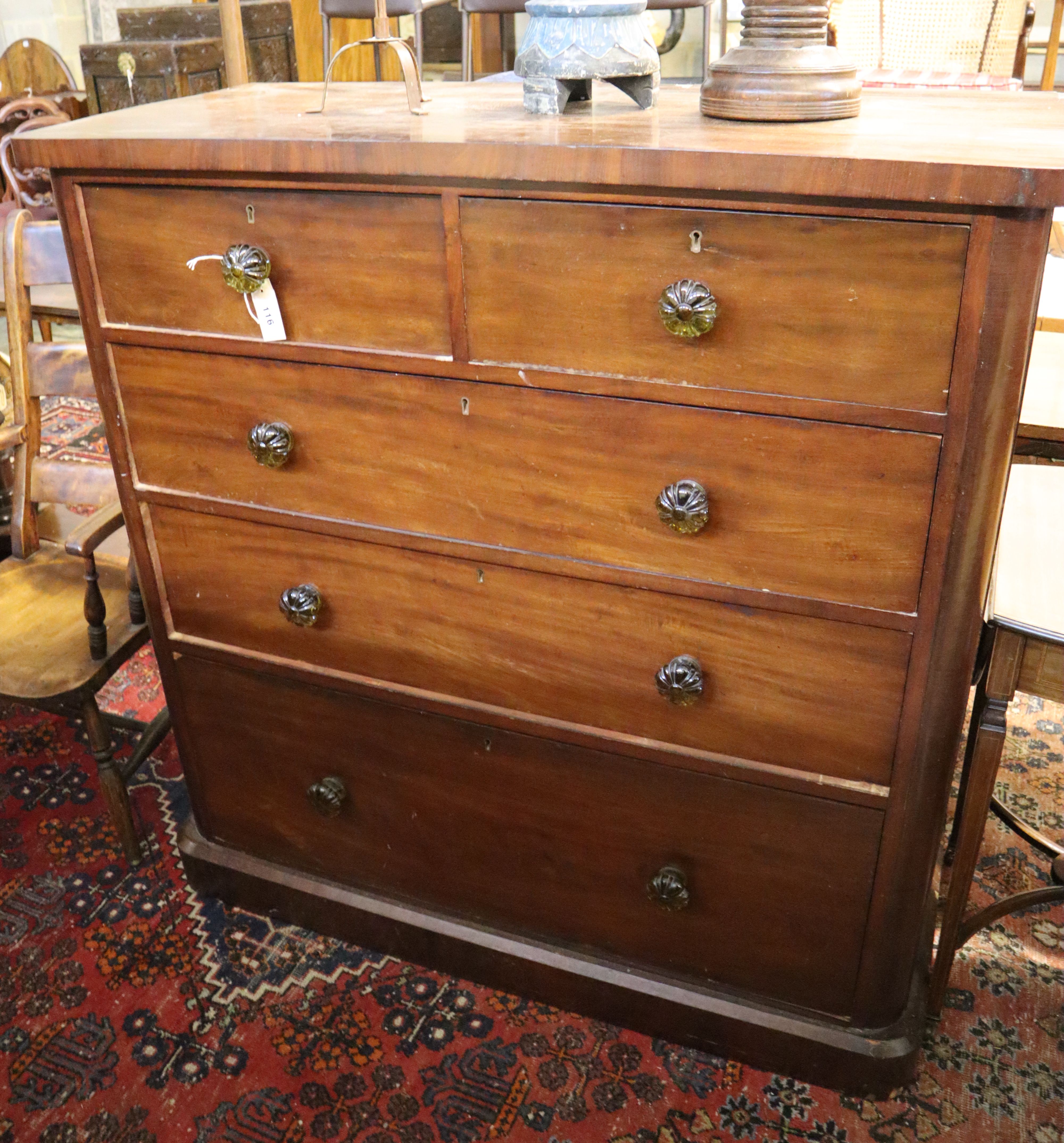 A Victorian mahogany chest of drawers, width 117cm, depth 53cm, height 120cm